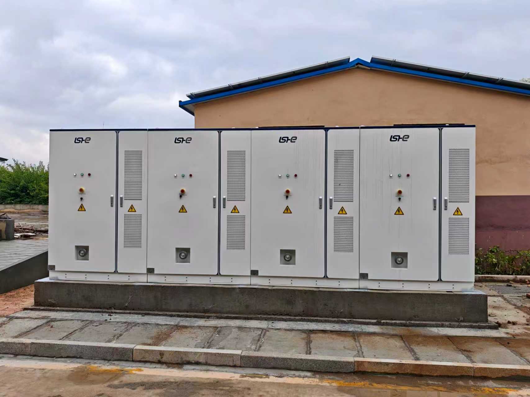 Commercial BESS ALL-IN-ONE
